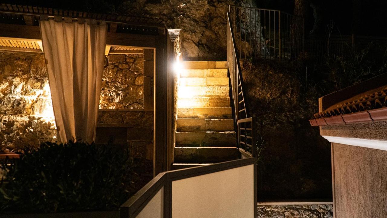 スーギア Arhondiko Luxury Houseヴィラ エクステリア 写真